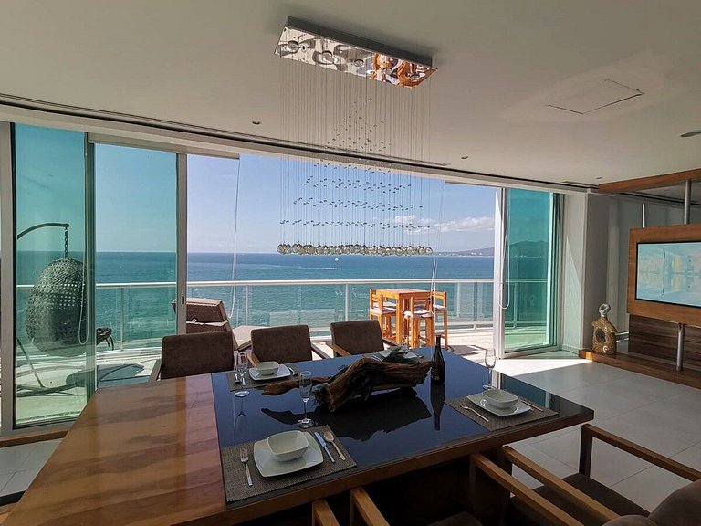 BEACHFRONT PENTHOUSE with PRIVATE POOL