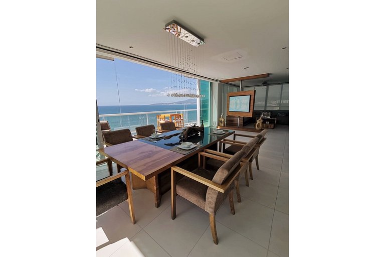 BEACHFRONT PENTHOUSE with PRIVATE POOL