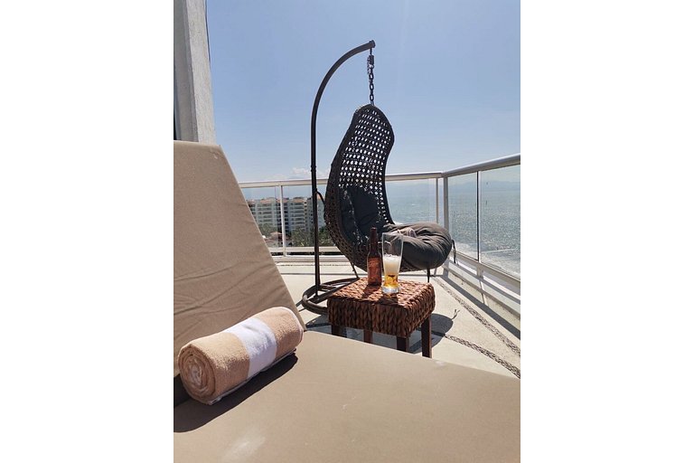 BEACHFRONT PENTHOUSE with PRIVATE POOL