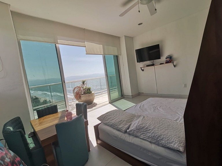 BEACHFRONT PENTHOUSE with PRIVATE POOL