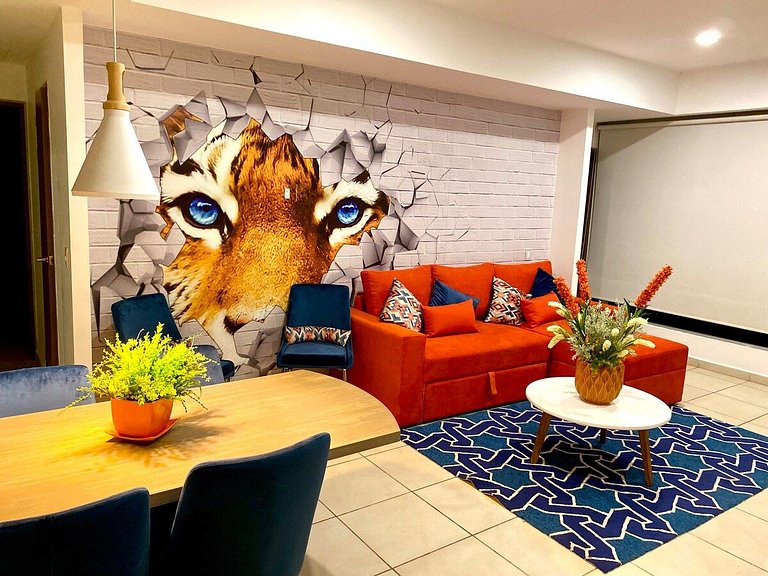 Unique 2 Bedroom, Pool and Fitness Center Design