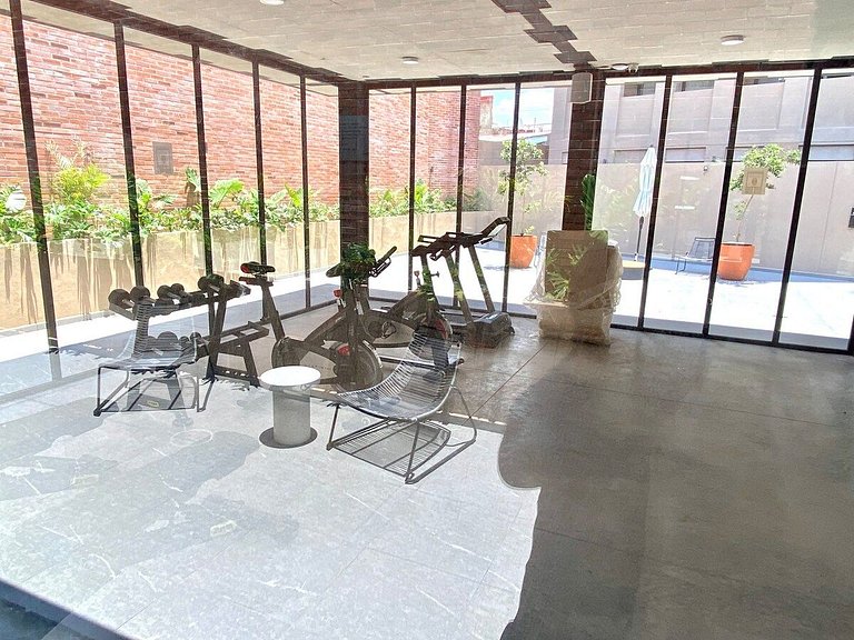 PH en piso 14, Mucha Seguridad Con Jacuzzi y Gym