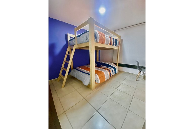 2 BEDROOMS WITH POOL, GYM, 24 HOURS SECURITY, 7 PEOPLE