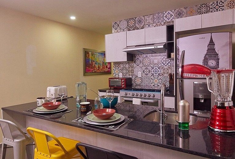 DECORATED AND EQUIPPED TO HAVE THE BEST REVIEW