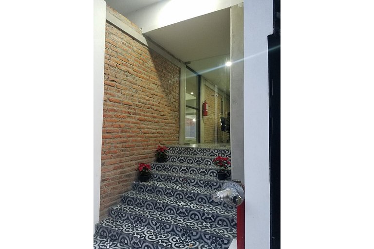 DECORATED AND EQUIPPED TO HAVE THE BEST REVIEW