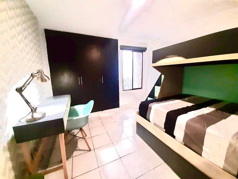 PH Grande, Piso Completo 100% Remodelado Zona Expo
