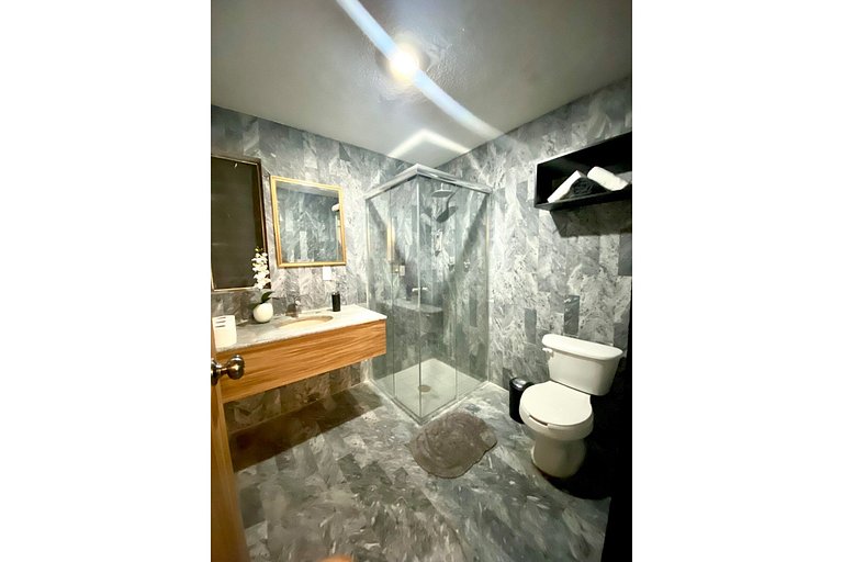 PH Grande, Piso Completo 100% Remodelado Zona Expo