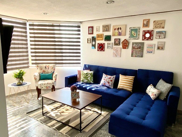 HUGE. FULL APARTMENT 100% REMODELED EXPO AREA