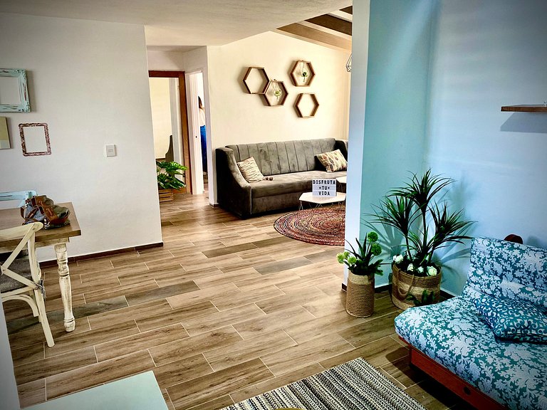 Muy cómodo y moderno departamento en Zona Andares