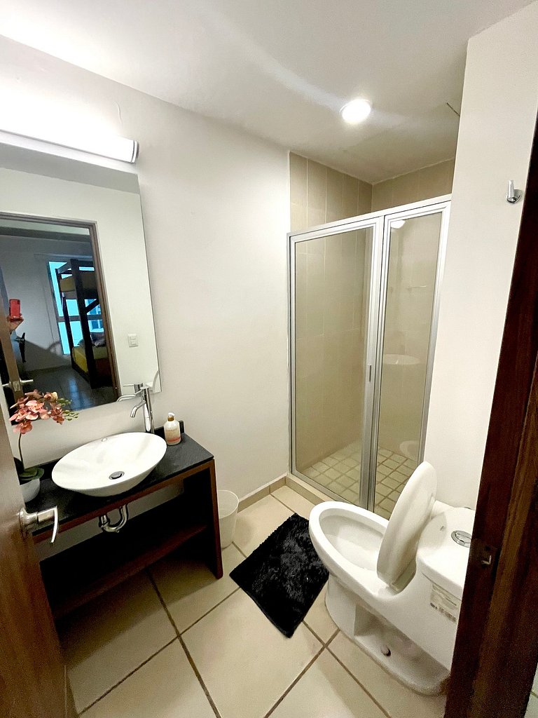 3 Bed sheets with pool and Gym in "Uno Urban Life