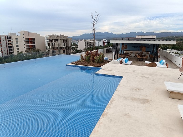 Excelente ubicación con roof garden y alberca