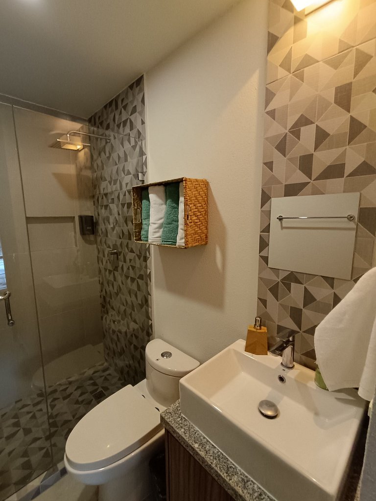 Excellent location with a roof garden and pool