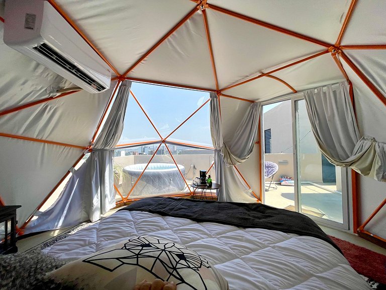 Glamping with jacuzzi on 15th floor, Great View
