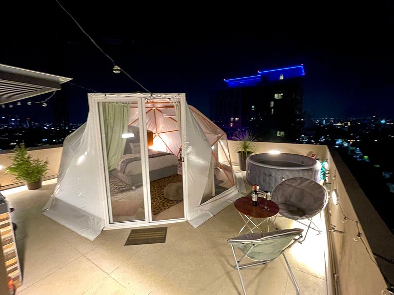Glamping con jacuzzi en piso 15, único en Gdl, vistas espect