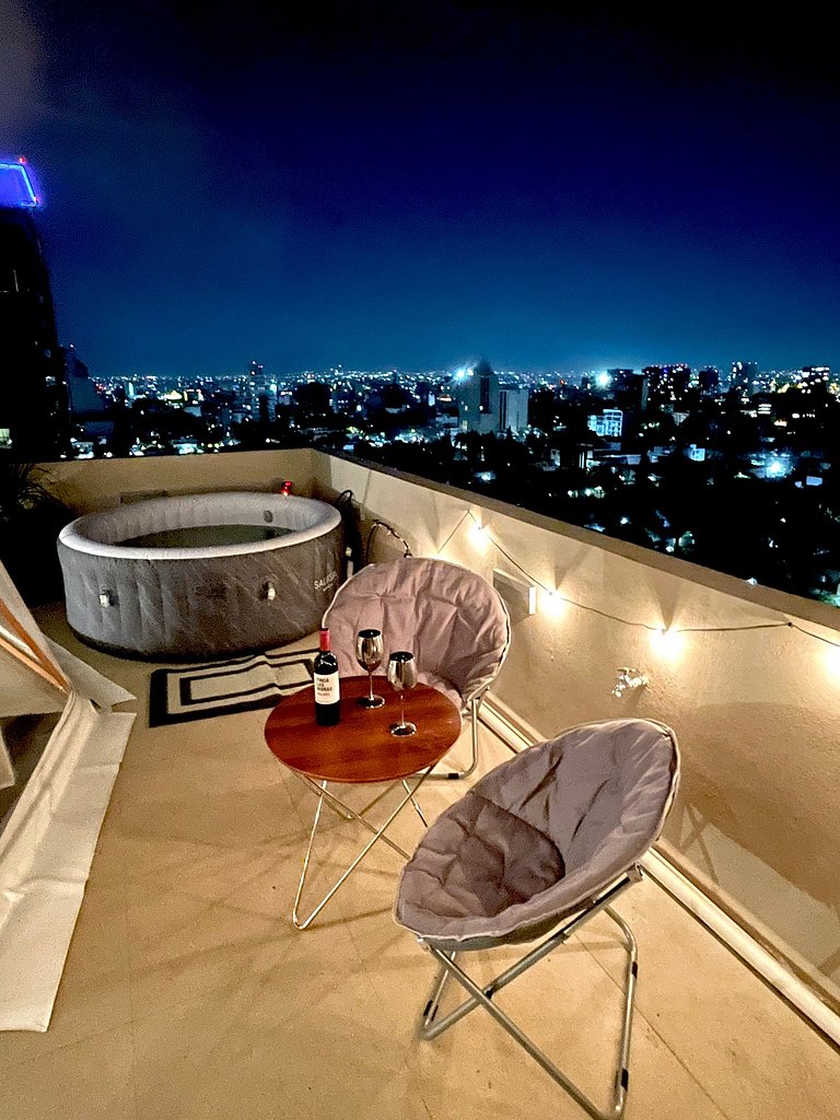 Glamping con jacuzzi en piso 15, único en Gdl, vistas espect