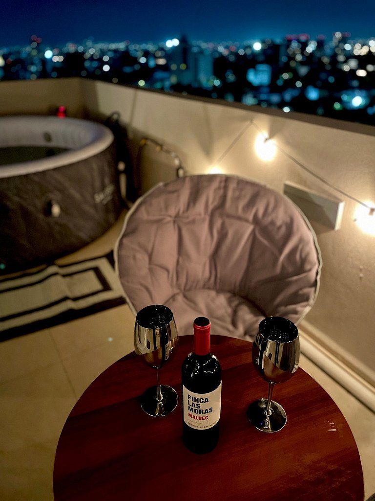 Glamping con jacuzzi en piso 15, único en Gdl, vistas espect