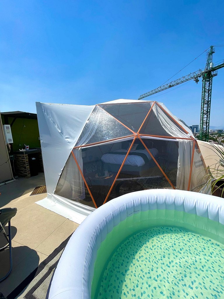 Glamping with jacuzzi on 15th floor, Great View