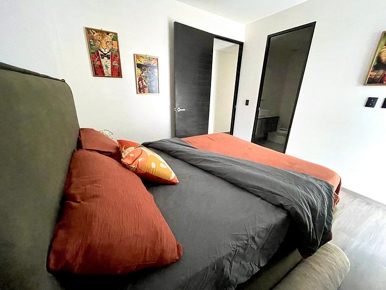 Espectacular diseño, terraza con Hamaca y Jacuzzi