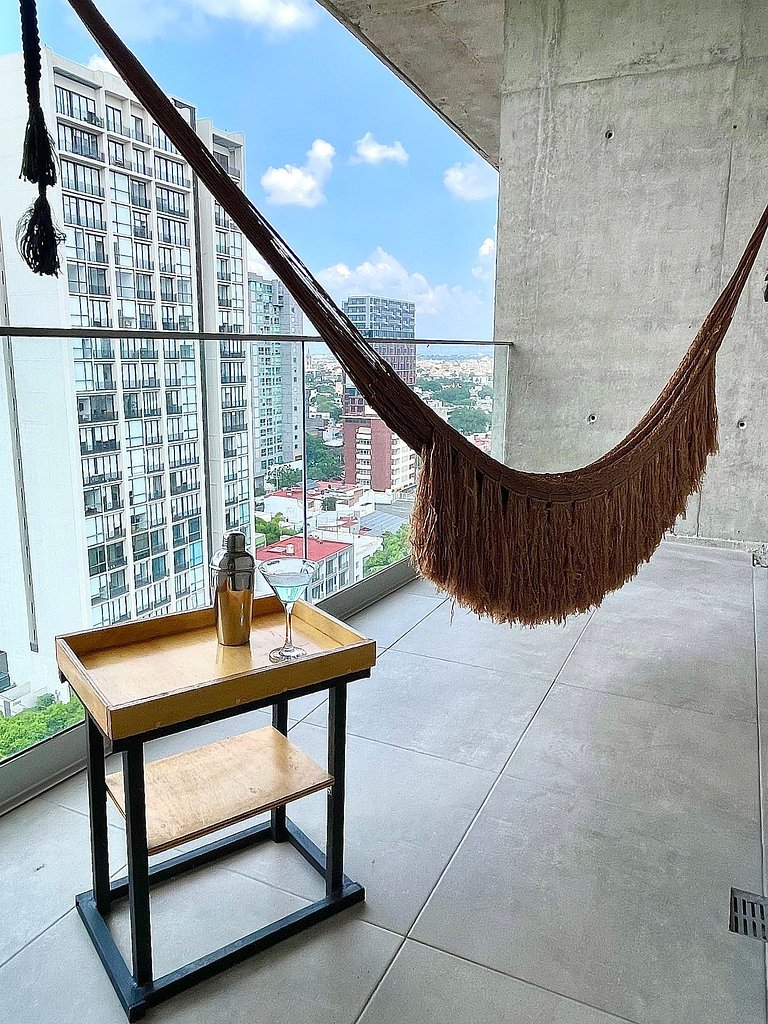 Espectacular diseño, terraza con Hamaca y Jacuzzi