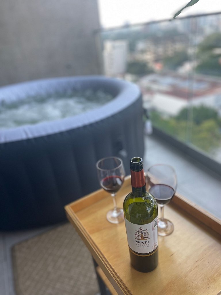 Espectacular diseño, terraza con Hamaca y Jacuzzi