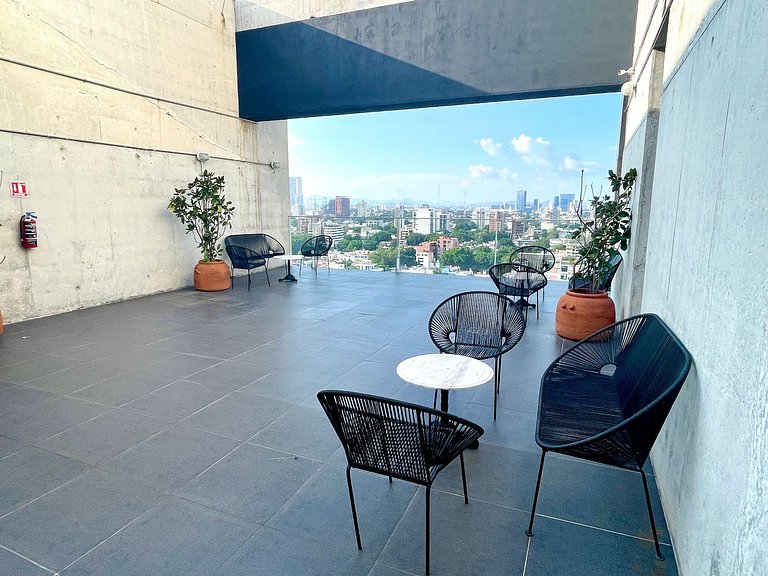 Espectacular diseño, terraza con Hamaca y Jacuzzi