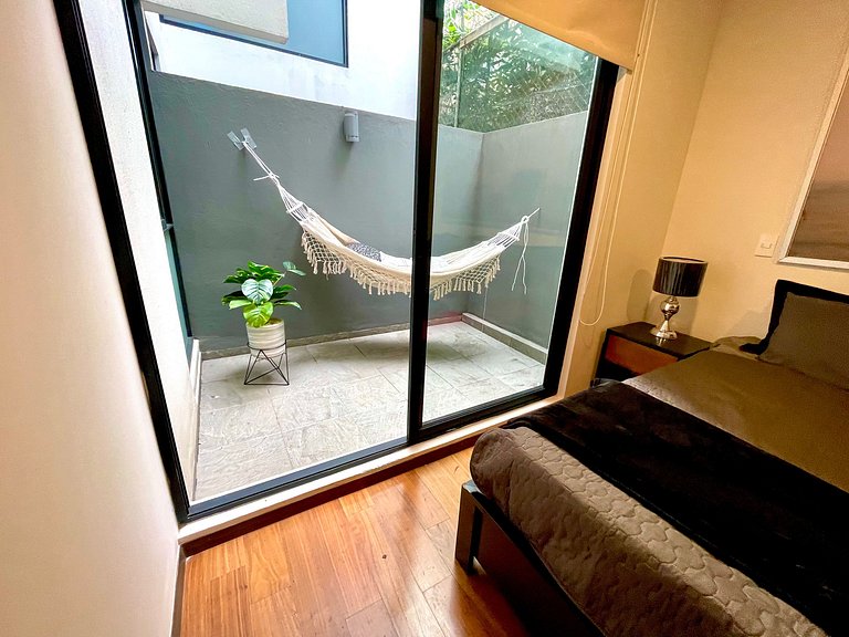 Precioso, Planta baja con Terraza en La Del valle