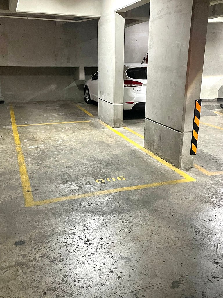 Precioso, Planta baja con Terraza en La Del valle