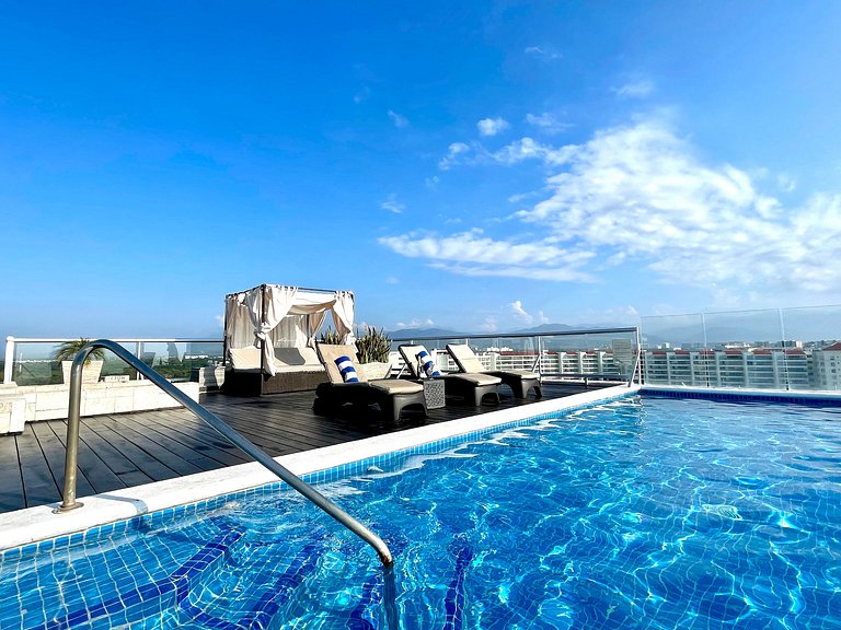 BEACHFRONT PENTHOUSE with PRIVATE POOL