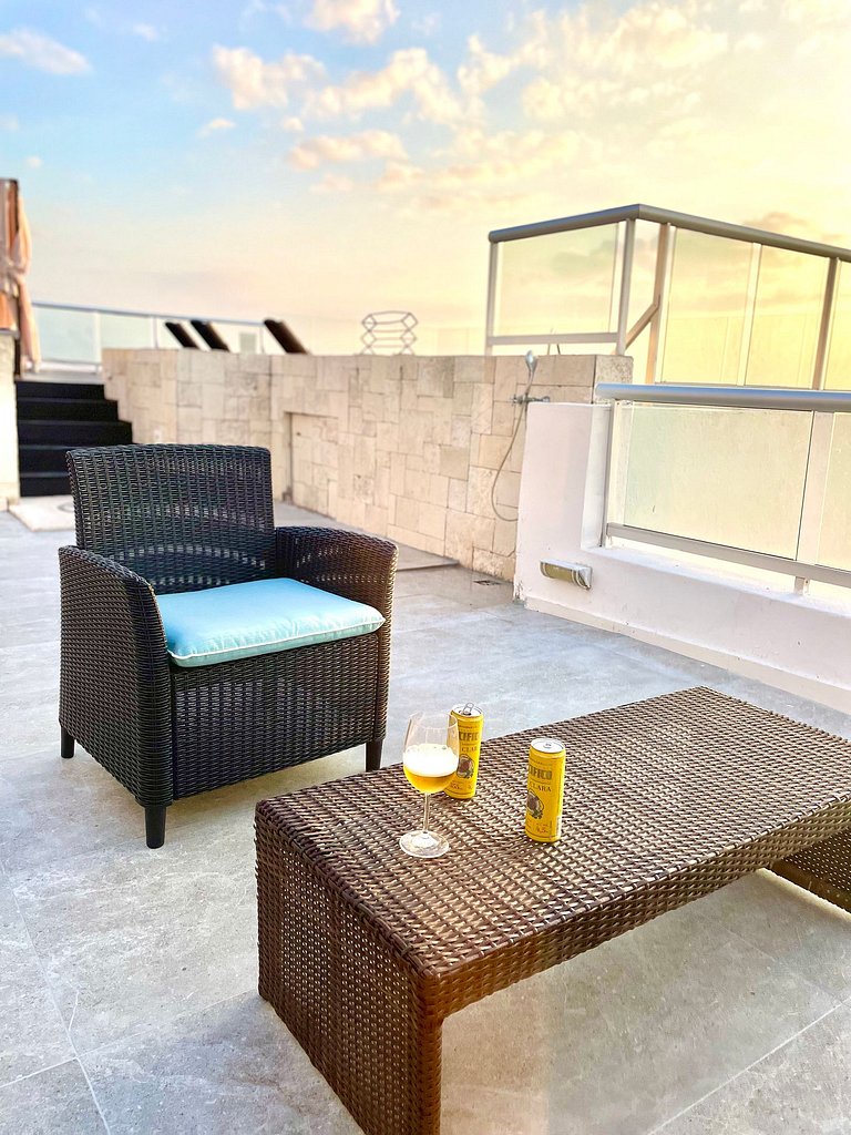 BEACHFRONT PENTHOUSE with PRIVATE POOL