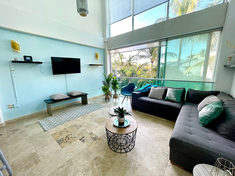 2 STORY APARTMENT, POOL VIEW. 50 mts from THE SEA